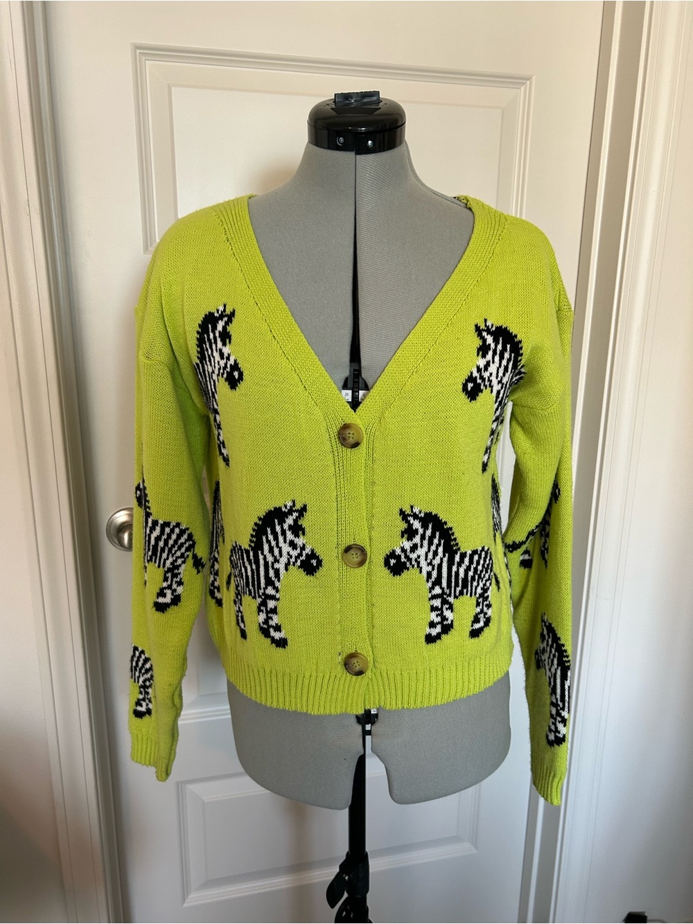 Nasty Gal Lime Green Zebra Intarsia V-Neck Cardigan